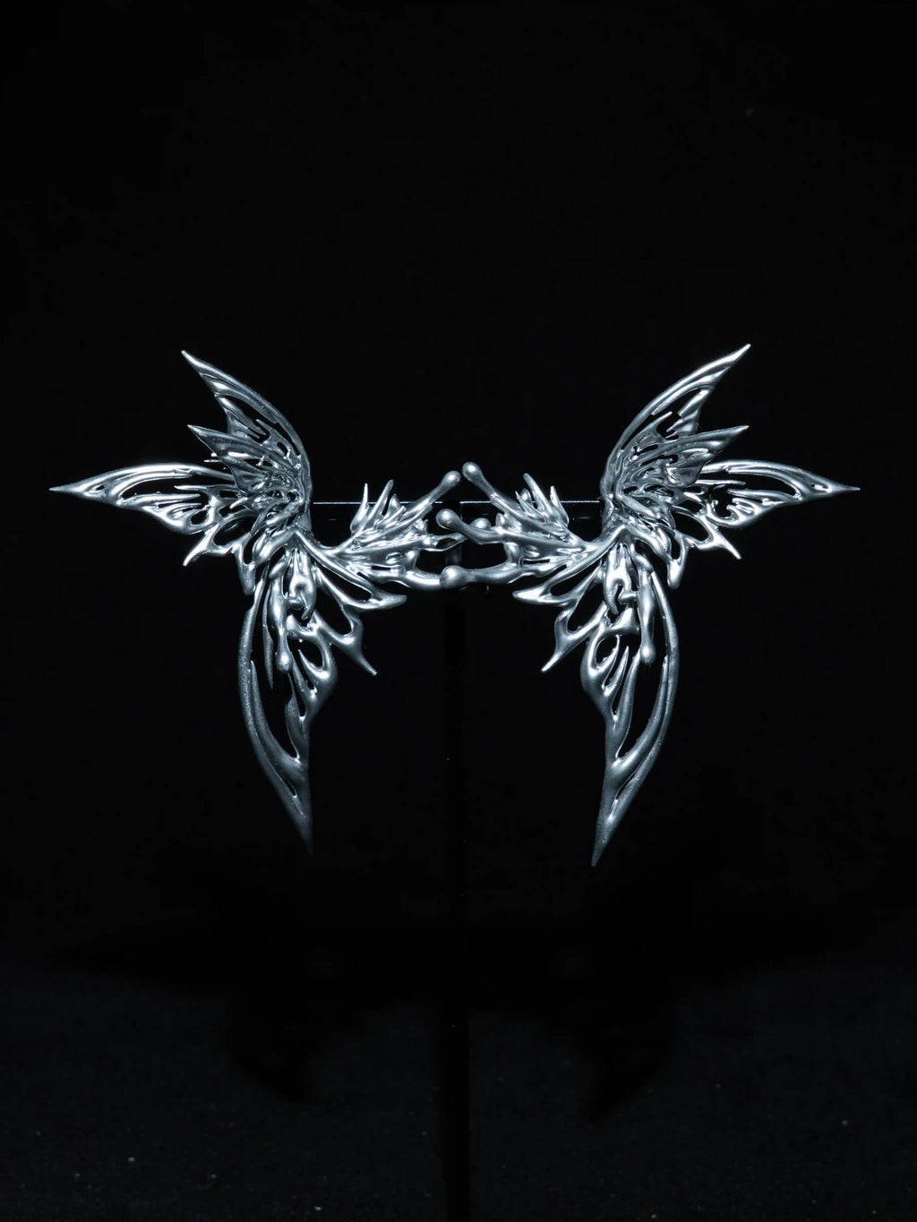 Layered Wings Fin Earrings – Silver Openwork Butterfly 3D-Printed Jewelry | MIIIIIJA