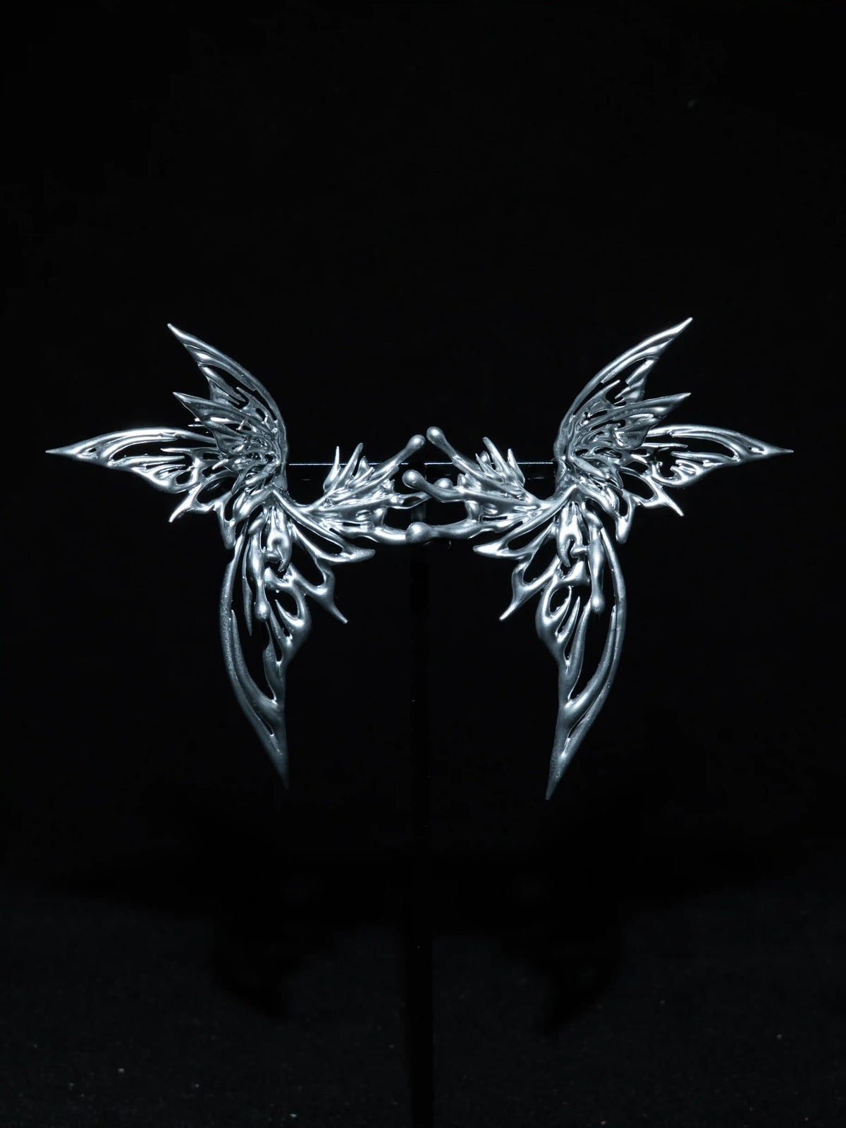 Layered Wings Fin Earrings – Silver Openwork Butterfly 3D-Printed Jewelry | MIIIIIJA